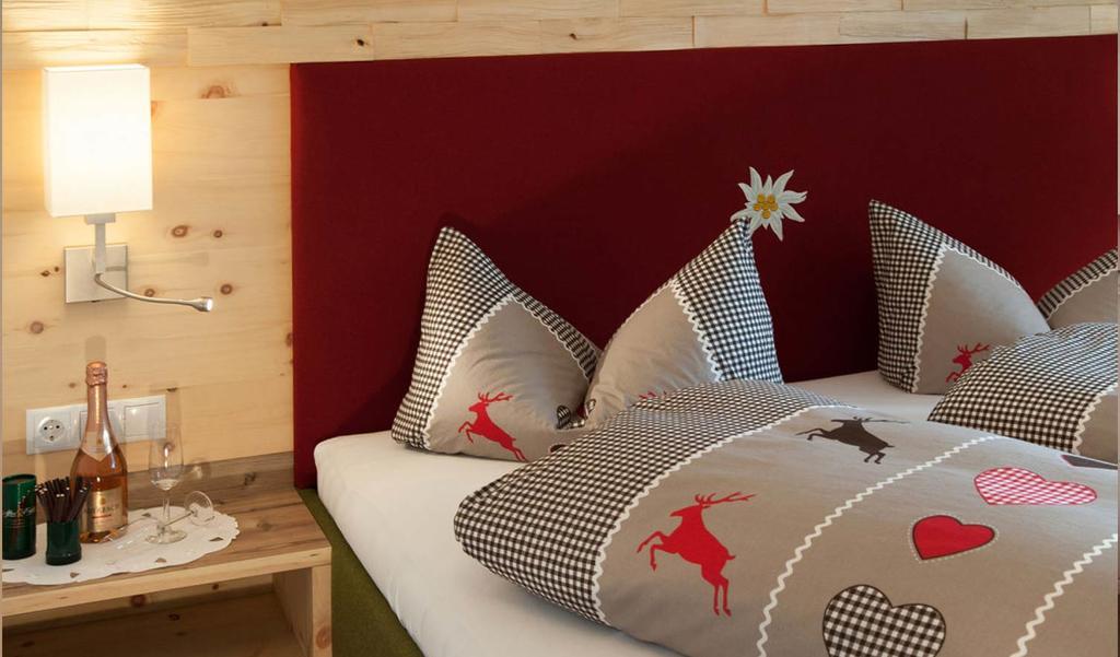 Fernblick Apartment ไมย์อาโฮเฟิน ภายนอก รูปภาพ